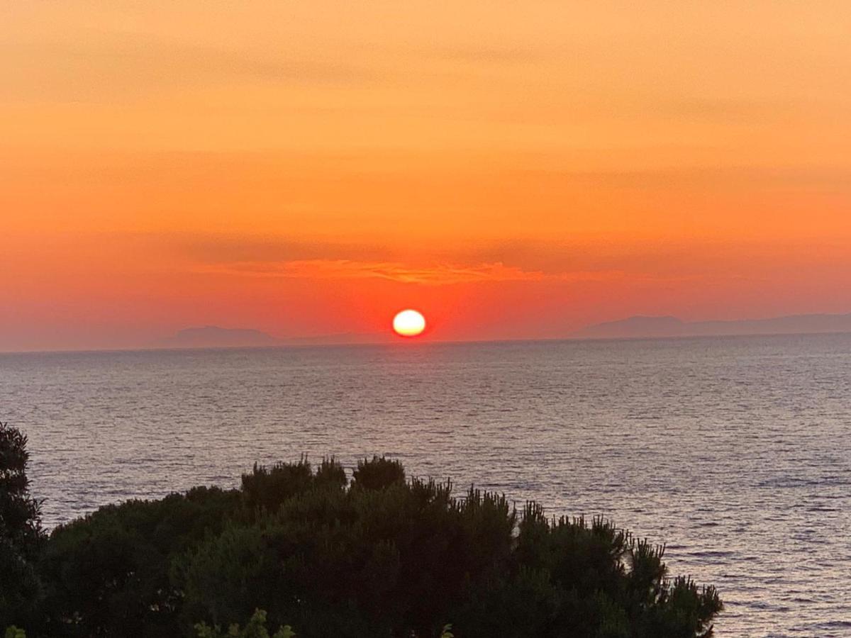 Albeca Boutique Hotel - Relais De Charme Sul Mare Castellabate Dış mekan fotoğraf